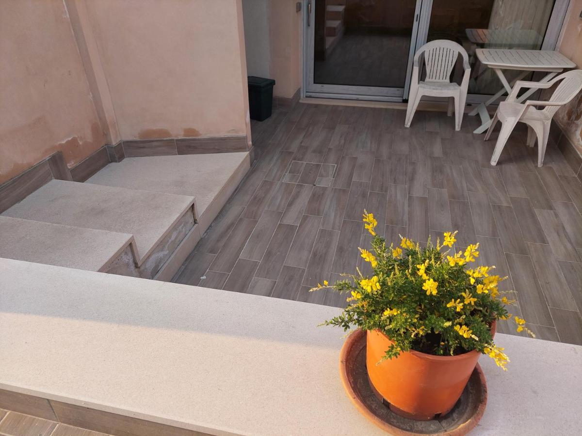 B&B Villa La Ginestra บอสโกเรอาเล ภายนอก รูปภาพ
